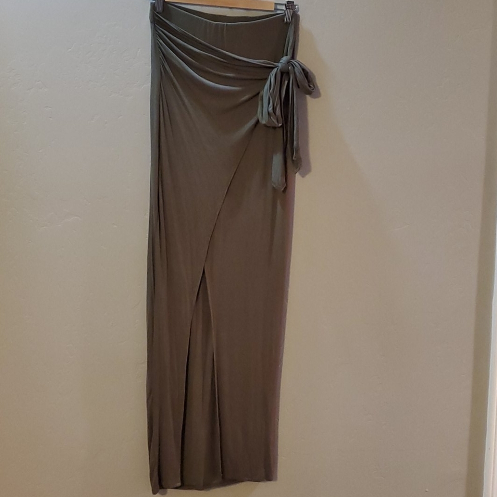 Long skirt